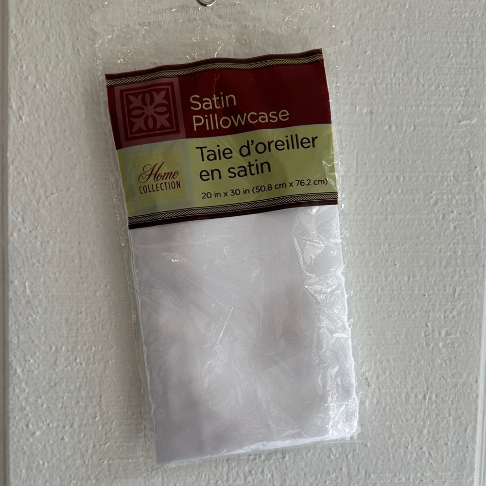 Satin Pillowcase White Standard 20x30 Hair Skin Anti-Frizz Beauty Sleep NWT
